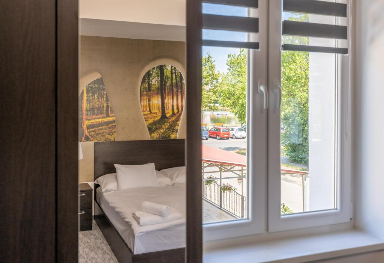 Panzio 81 Bed and Breakfast Hajdúszoboszló Εξωτερικό φωτογραφία